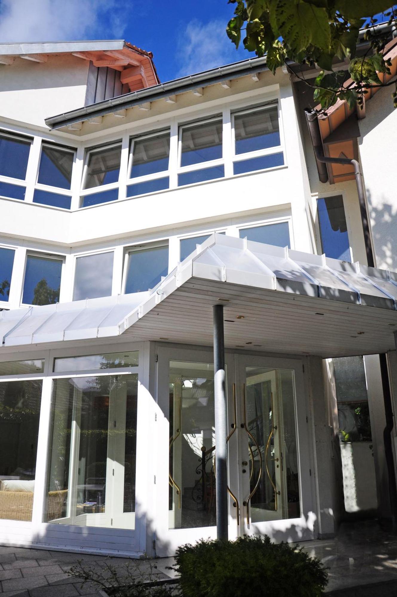 Hotel Krone Ueberlingen Am Ried 징엔 외부 사진